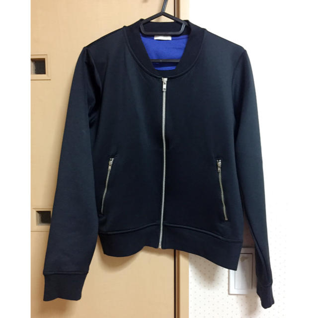 GU(ジーユー)のジャケット レディースのジャケット/アウター(テーラードジャケット)の商品写真