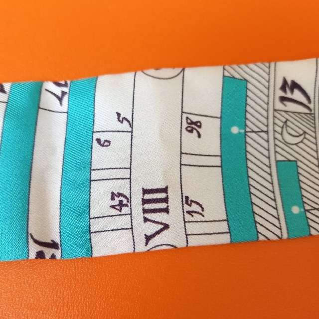 美品 エルメス HERMES ツイリー スカーフ 馬 Hロゴ ペガサス