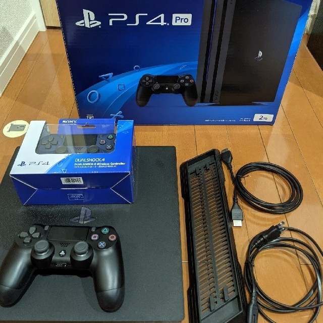 PS4 PRO 2TB 縦置きスタンド　コントローラー追加