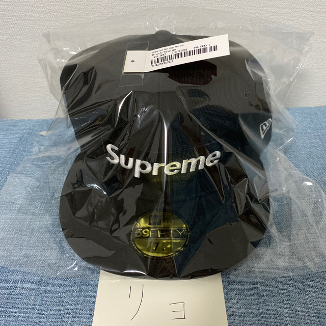 Supreme(シュプリーム)のSupreme Champions Box Logo New Era 7 5/8 メンズの帽子(キャップ)の商品写真