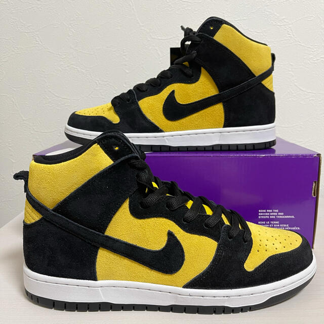 NIKE(ナイキ)の28.0 NIKE SB DUNK HIGH MAIZE AND BLACK メンズの靴/シューズ(スニーカー)の商品写真