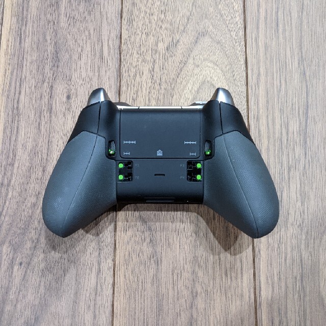 Xbox(エックスボックス)のXbox Eliteコントローラー（Evil Controller）連射可能 エンタメ/ホビーのゲームソフト/ゲーム機本体(家庭用ゲーム機本体)の商品写真