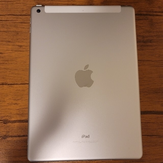 iPad　第6世代　32GB