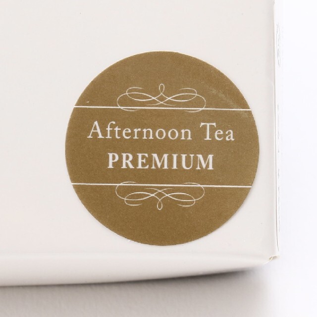 AfternoonTea(アフタヌーンティー)の最終値下げ★新品▪★Afternoon tea フルーツチャーム本革カードケース レディースのファッション小物(名刺入れ/定期入れ)の商品写真