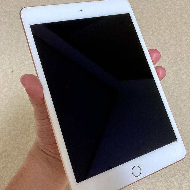 iPad mini5(2019) Wi-Fi 64GB ゴールド香港版 1
