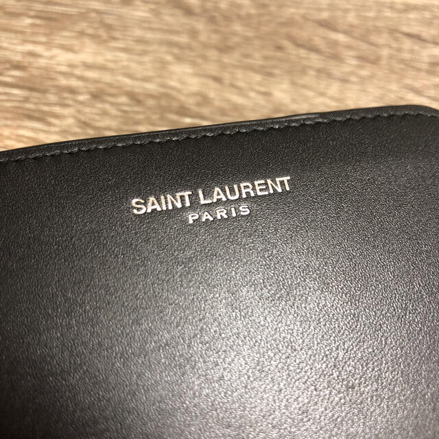 Saint Laurent(サンローラン)の美品　サンローラン　イースト/ウェスト　ジップウォレット　二つ折り財布 メンズのファッション小物(折り財布)の商品写真