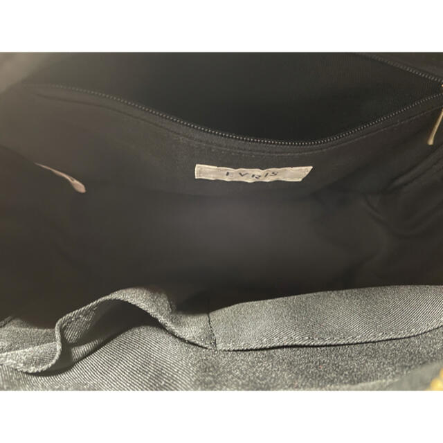 EVRIS(エヴリス)のタッセルショルダー レディースのバッグ(ショルダーバッグ)の商品写真
