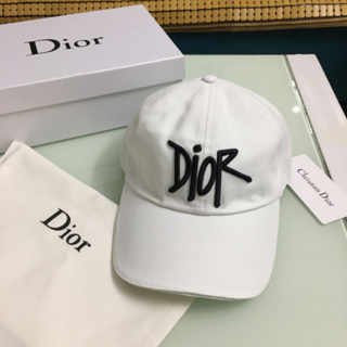 Dior - Dior キャップ 男女兼用の通販｜ラクマ