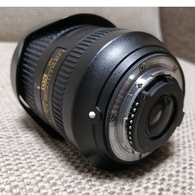 超特価新作 Nikon AF-S NIKKOR 18-300mm f/3.5-6.3G EDの通販 by 松竹ウメ's shop｜ラクマ 在庫大得価