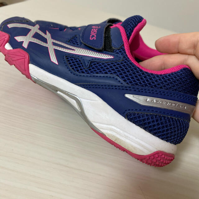 asics(アシックス)のアシックススニーカー 22.5cm レディースの靴/シューズ(スニーカー)の商品写真