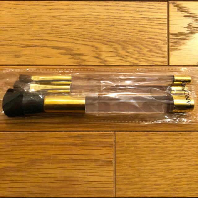 LANCOME(ランコム)のLANCOME ランコム ブラシ 3本セット コスメ/美容のメイク道具/ケアグッズ(チーク/フェイスブラシ)の商品写真
