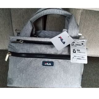 フィラ(FILA)のぷく様専用　FILA  ショルダーストラップ付バッグ  ライトグレー(ハンドバッグ)