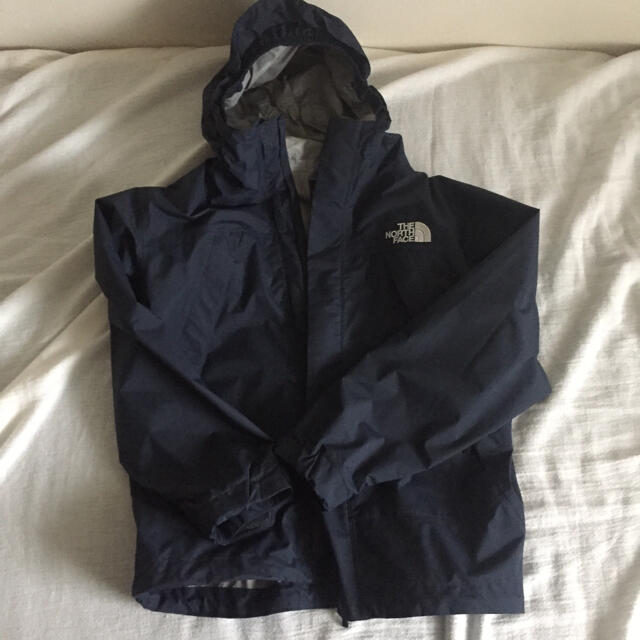 THE NORTH FACE(ザノースフェイス)のザノースフェイス  ジャケット撥水  140 キッズ/ベビー/マタニティのキッズ服男の子用(90cm~)(ジャケット/上着)の商品写真