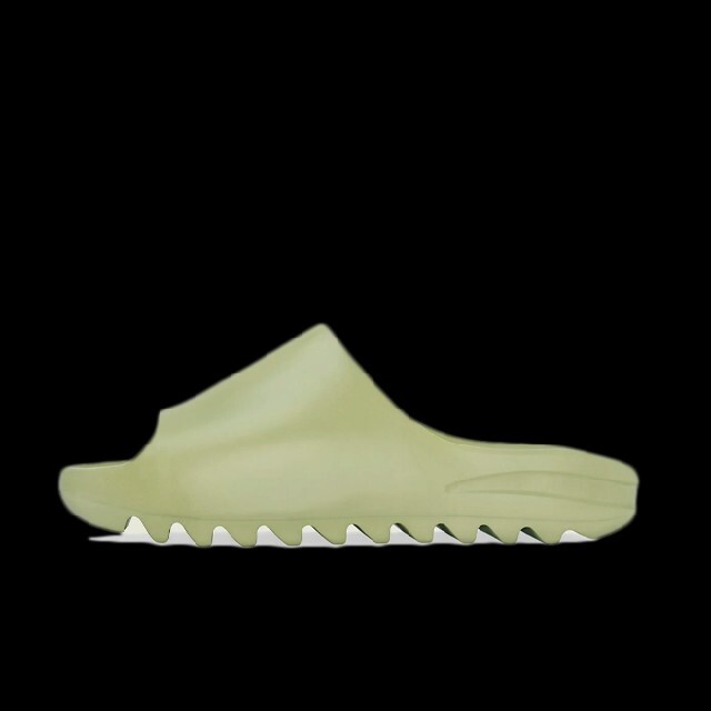 adidas(アディダス)の【新品未使用】adidas YEEZY SLIDE RESIN 27.5 メンズの靴/シューズ(サンダル)の商品写真