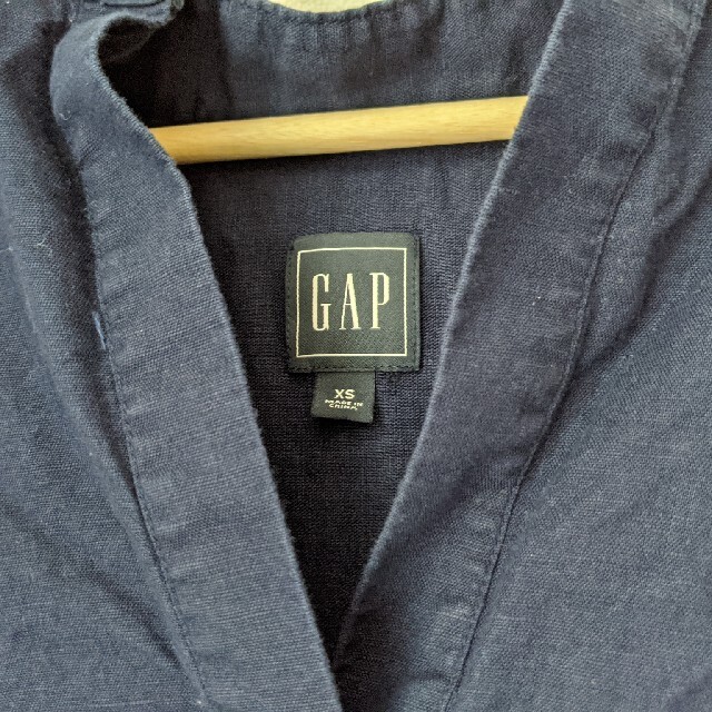 GAP(ギャップ)のGAP リネンブレンド Vネック ショートスリーブワンピース レディースのワンピース(ロングワンピース/マキシワンピース)の商品写真