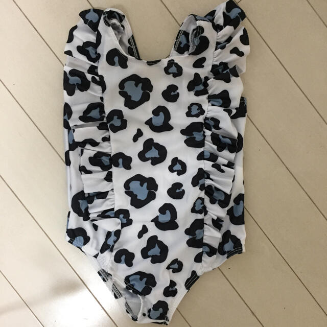 レオパードフリルスイムスーツ★100cmサイズ キッズ/ベビー/マタニティのキッズ服女の子用(90cm~)(水着)の商品写真