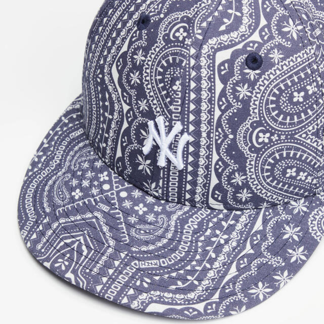 NEW ERA(ニューエラー)のkith キス　bandana バンダナ　キャップ　cap new era メンズの帽子(キャップ)の商品写真