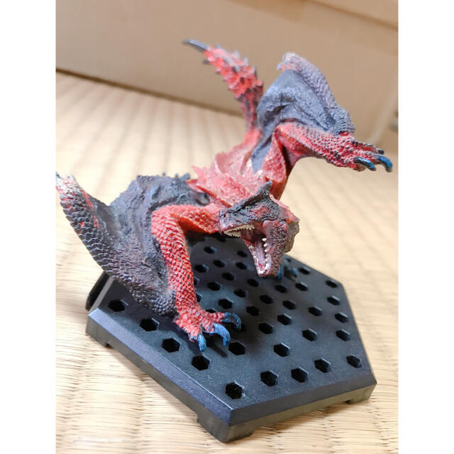 モンハン フィギュア 大轟竜ティガレックス希少種 轟竜ティガレックス | フリマアプリ ラクマ
