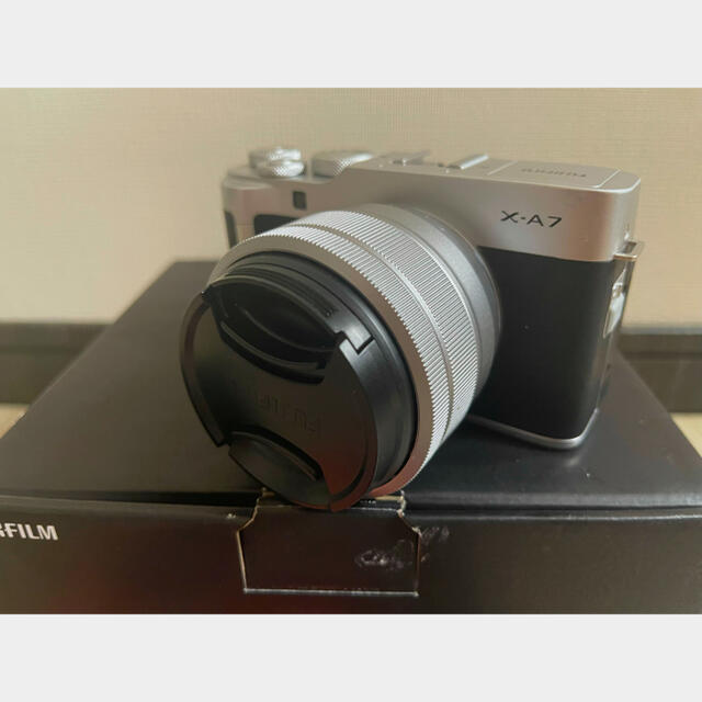 カメラFUJIFILM X-A7 ブラックレンズキット