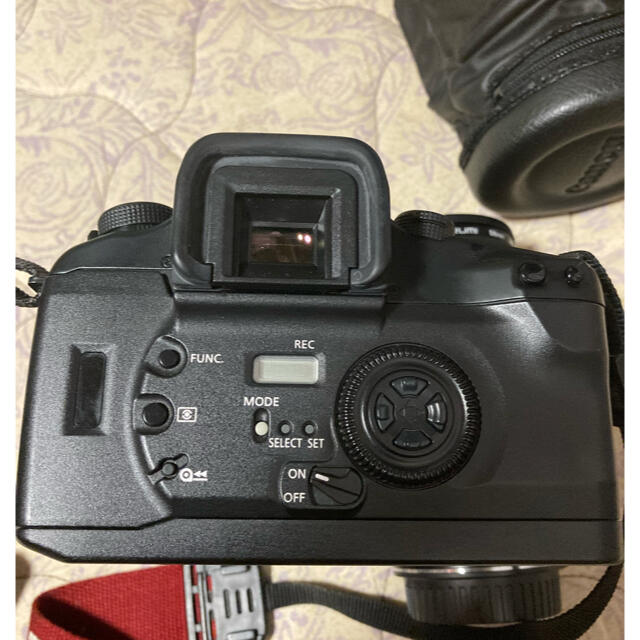 Canon(キヤノン)のフイルムカメラ　キヤノン　EOS7 スマホ/家電/カメラのカメラ(フィルムカメラ)の商品写真