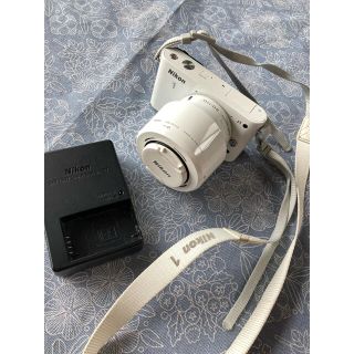 サムスン NX 18-200 F3.5-6.3 OIS ミラーレスレンズ 【オンライン