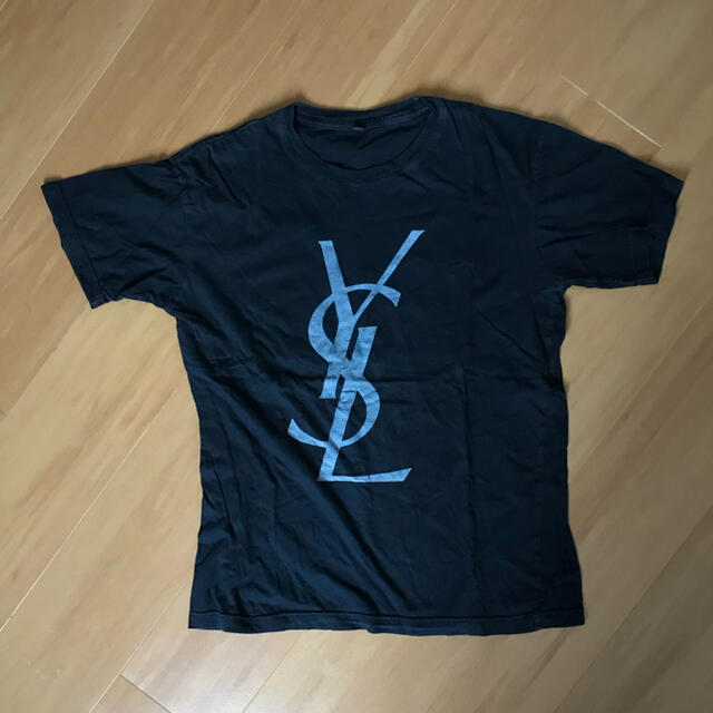 Yves Saint Laurent Beaute(イヴサンローランボーテ)のイブサンローラン　Tシャツ レディースのトップス(Tシャツ(半袖/袖なし))の商品写真