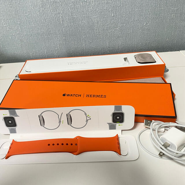 Apple(アップル)のApple Watch HERMES Series5 44mm アップルウォッチ レディースのファッション小物(腕時計)の商品写真