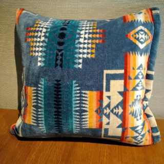 ペンドルトン(PENDLETON)のコタロ２０００様専用　新品　２枚　PENDLETON　クッションカバー(クッションカバー)