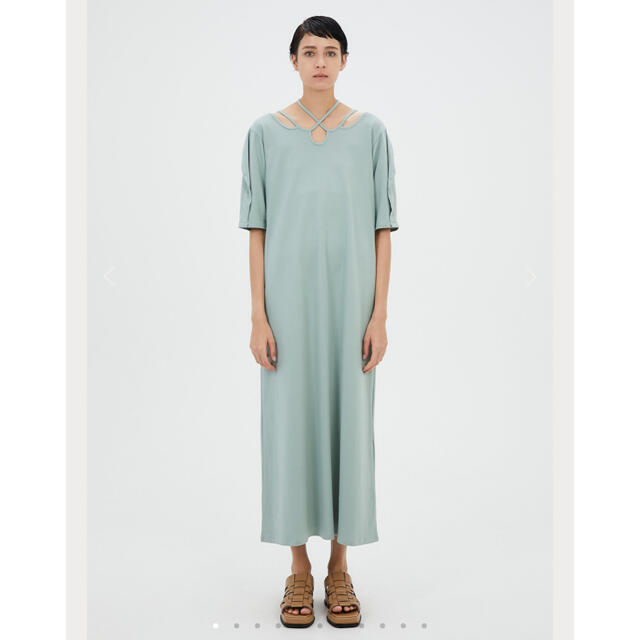 STUDIOUS(ステュディオス)のMURRAL　Ivy halfsleeve dress (Green) レディースのワンピース(ロングワンピース/マキシワンピース)の商品写真