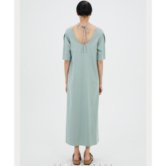 STUDIOUS(ステュディオス)のMURRAL　Ivy halfsleeve dress (Green) レディースのワンピース(ロングワンピース/マキシワンピース)の商品写真