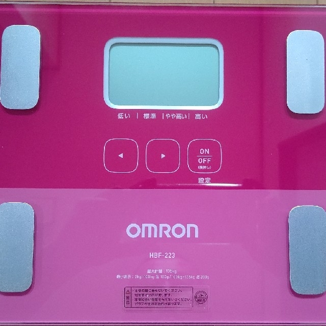 OMRON(オムロン)のオムロン　体重計 スマホ/家電/カメラの美容/健康(体重計/体脂肪計)の商品写真