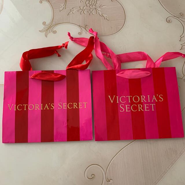 Victoria's Secret(ヴィクトリアズシークレット)のVICTRIA'S SECRET 紙袋　ショップ袋10枚セット レディースのバッグ(ショップ袋)の商品写真