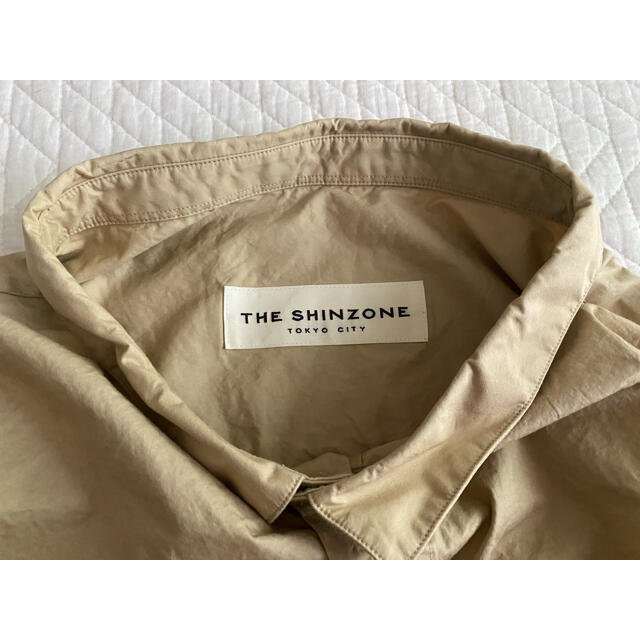 Shinzone(シンゾーン)のTHE SHINZONE シンゾーン  シャツ　ビショップ　オーラリー　ヤエカ レディースのトップス(シャツ/ブラウス(長袖/七分))の商品写真