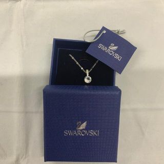 スワロフスキー(SWAROVSKI)のスワロフスキー　SWAROVSKI クリスタル　1P ペンダント　美品(ネックレス)