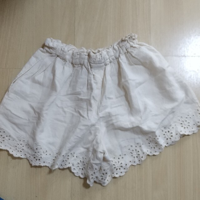 Branshes(ブランシェス)のブランシェス１３０キュロットスカート！ キッズ/ベビー/マタニティのキッズ服女の子用(90cm~)(スカート)の商品写真