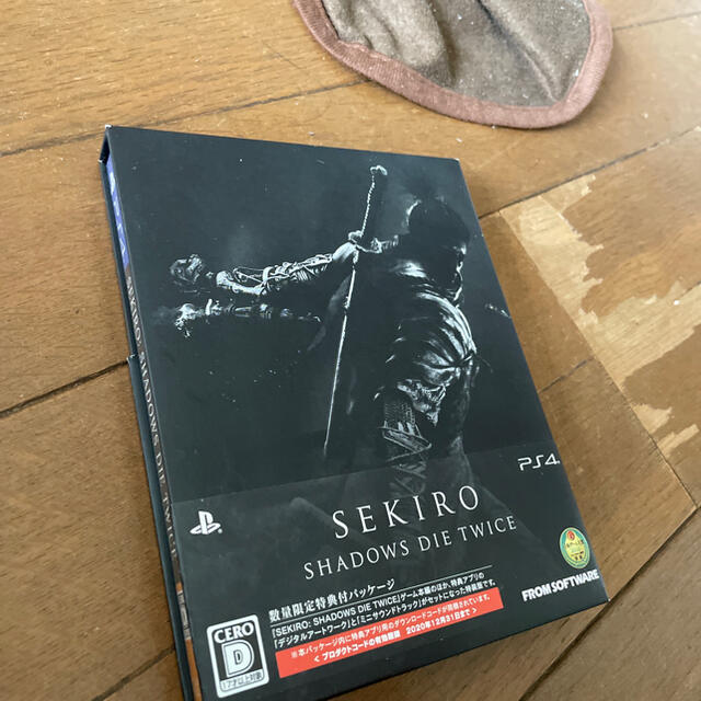 SEKIRO： SHADOWS DIE TWICE PS4 エンタメ/ホビーのゲームソフト/ゲーム機本体(家庭用ゲームソフト)の商品写真