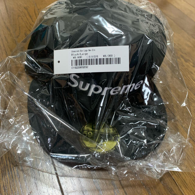 Supreme(シュプリーム)のSupreme Champions Box Logo New Era 新品未使用 メンズの帽子(キャップ)の商品写真