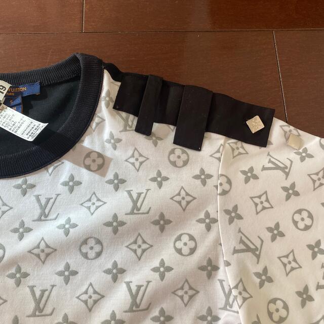 卸し売り購入 LOUIS VUITTON 2021新作 シルバーモノグラムタブtシャツ 卸し売り購入 LOUIS VUITTON 2021新作 シルバーモノグラムタブtシャツ