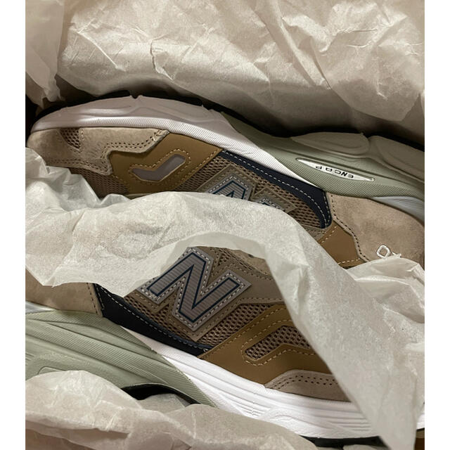 IENA(イエナ)の新品　IENA【NEW BALANCE 】M920 24.5cm レディースの靴/シューズ(スニーカー)の商品写真