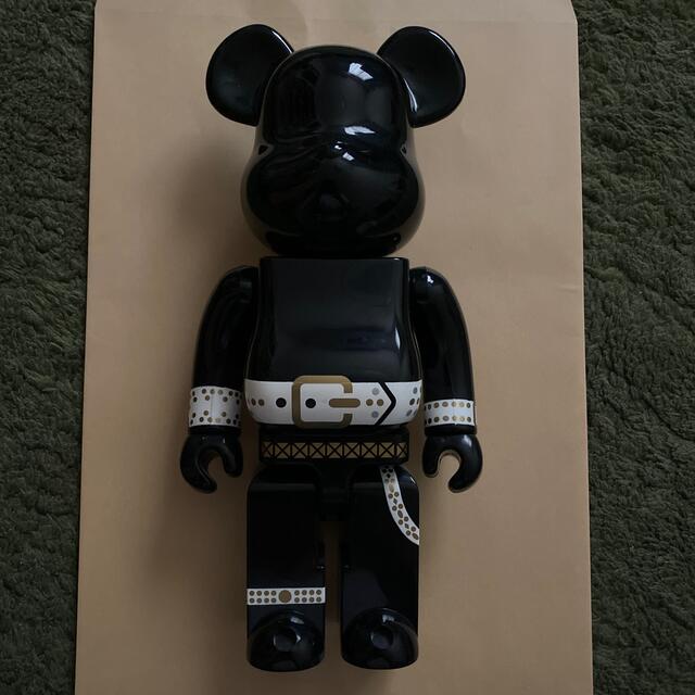 ベアブリック BE@RBRICK 400% SKULL ブレスレット付きフィギュア