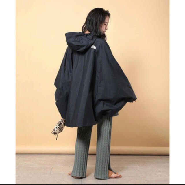 THE NORTH FACE(ザノースフェイス)のゆうこ様専用THE NORTH FACE   access poncho レディースのジャケット/アウター(ポンチョ)の商品写真