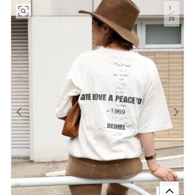 DEUXIEME CLASSE(ドゥーズィエムクラス)のDeuxieme Classe LOVE A PEACE バックプリントTシャツ レディースのトップス(Tシャツ(半袖/袖なし))の商品写真