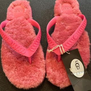 アグ(UGG)のUGG Australia ムートンもこもこサンダル　タグ付き(サンダル)