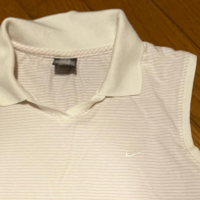 年間ランキング6年連続受賞】新品 未使用 NIKE GOLF ゴルフ ストライプ ボーダー ポロシャツ ウエア(男性用) 未使用タグ付 NIKEGOLF DRI-FIT 紺×ピンク 半袖ポロシャツM