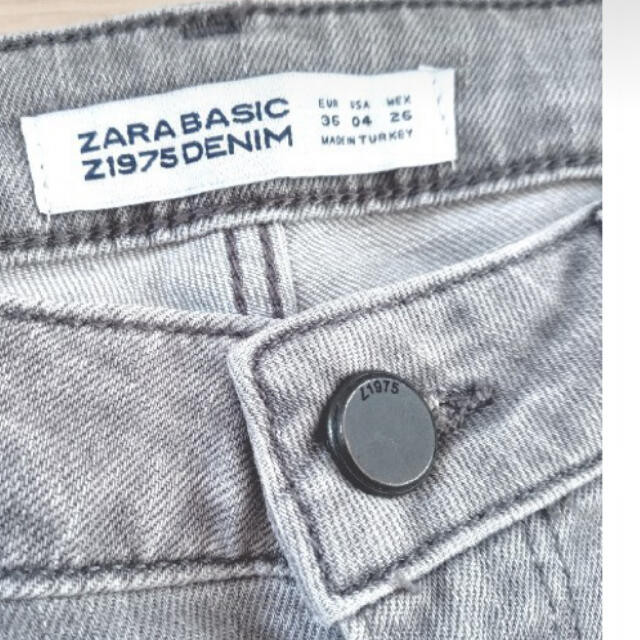 ZARA(ザラ)のZARA デニム レディースのパンツ(デニム/ジーンズ)の商品写真