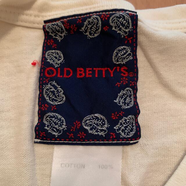 OLD BETTY'S(オールドベティーズ)のOLD BETTY’S ペンギン柄Ｔシャツ レディースのトップス(Tシャツ(半袖/袖なし))の商品写真