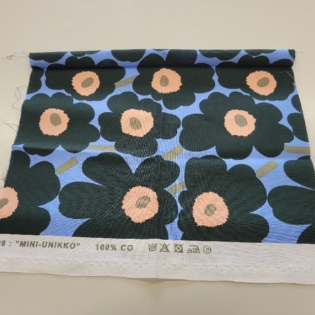 marimekko(マリメッコ)のよつめびし様専用 ハンドメイドのファッション小物(ポーチ)の商品写真