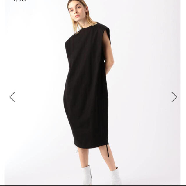 HYKE(ハイク)のHYKEワンピース DOUBLE CLOTH SLEEVELESS DRESS レディースのワンピース(ロングワンピース/マキシワンピース)の商品写真