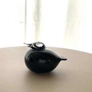 イッタラ(iittala)のPuffball ブラック Oiva Toikka バード  箱に傷みあり(置物)