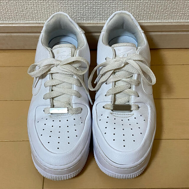 NIKE ナイキ エアフォース1 セージLOW / 24cmレディース